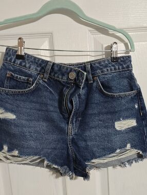 Denim&Co Dark Blue Distressed Frayed Hem Jean Shorts
